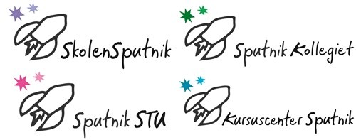 Fire håndtegnede rumraketlogoer med små stjerner i forskellige farver, hver med tilhørende håndskrevet tekst: øverst til venstre "SkolenSputnik" med lilla stjerner, øverst til højre "Sputnik Kollegiet" med grønne stjerner, nederst til venstre "Sputnik STU" med pink stjerner, og nederst til højre "Kursuscenter Sputnik" med blå stjerner.