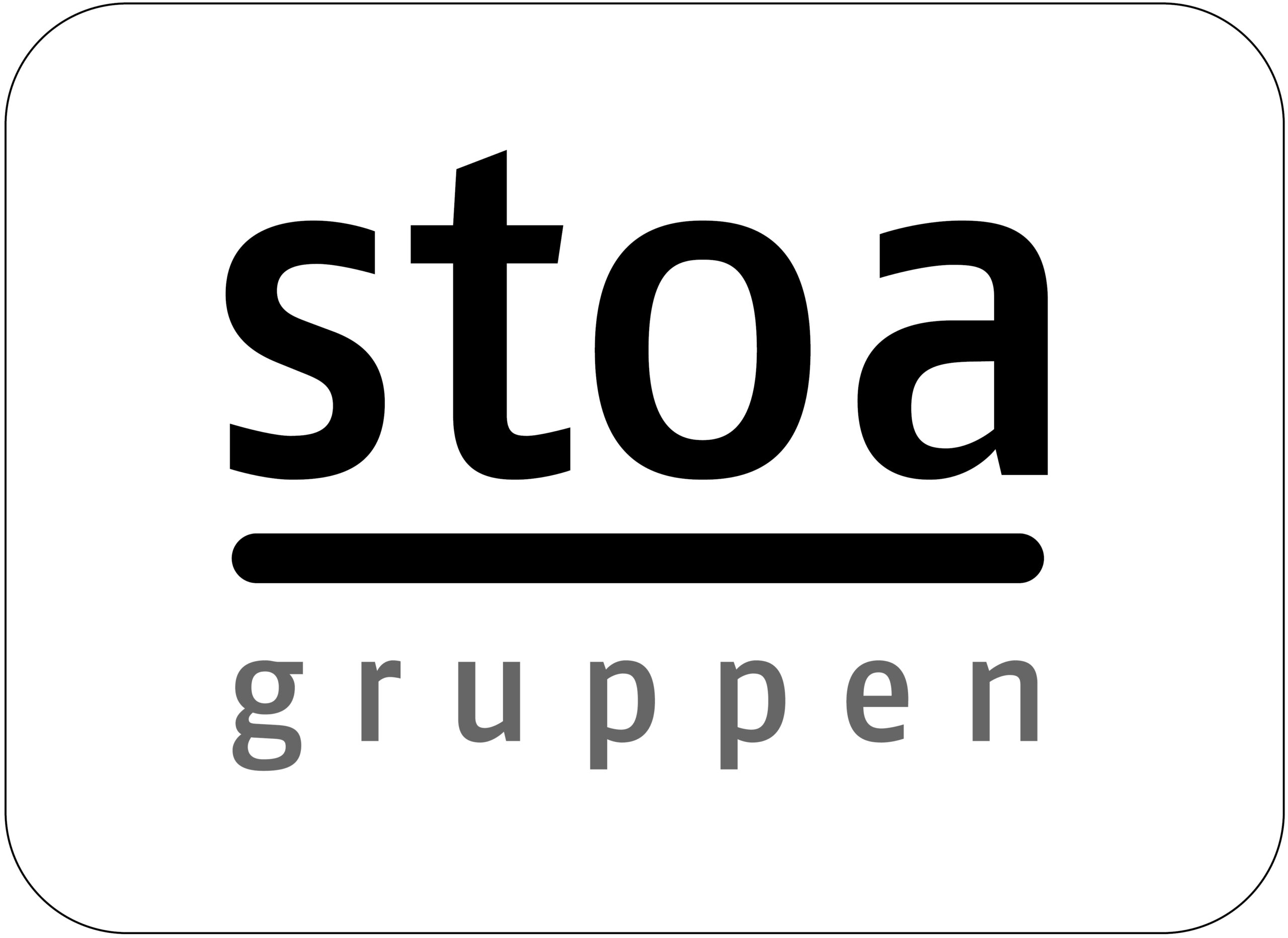 Logo der viser ordet u0022stoau0022 i store sorte bogstaver med en tyk sort understregningsstreg under det, og ordet u0022gruppenu0022 i mindre grå bogstaver under stregen på hvid baggrund med afrundede hjørner.